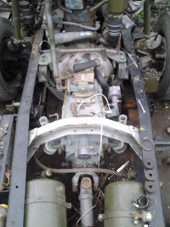 Вид двигателя Скания и КПП сверху